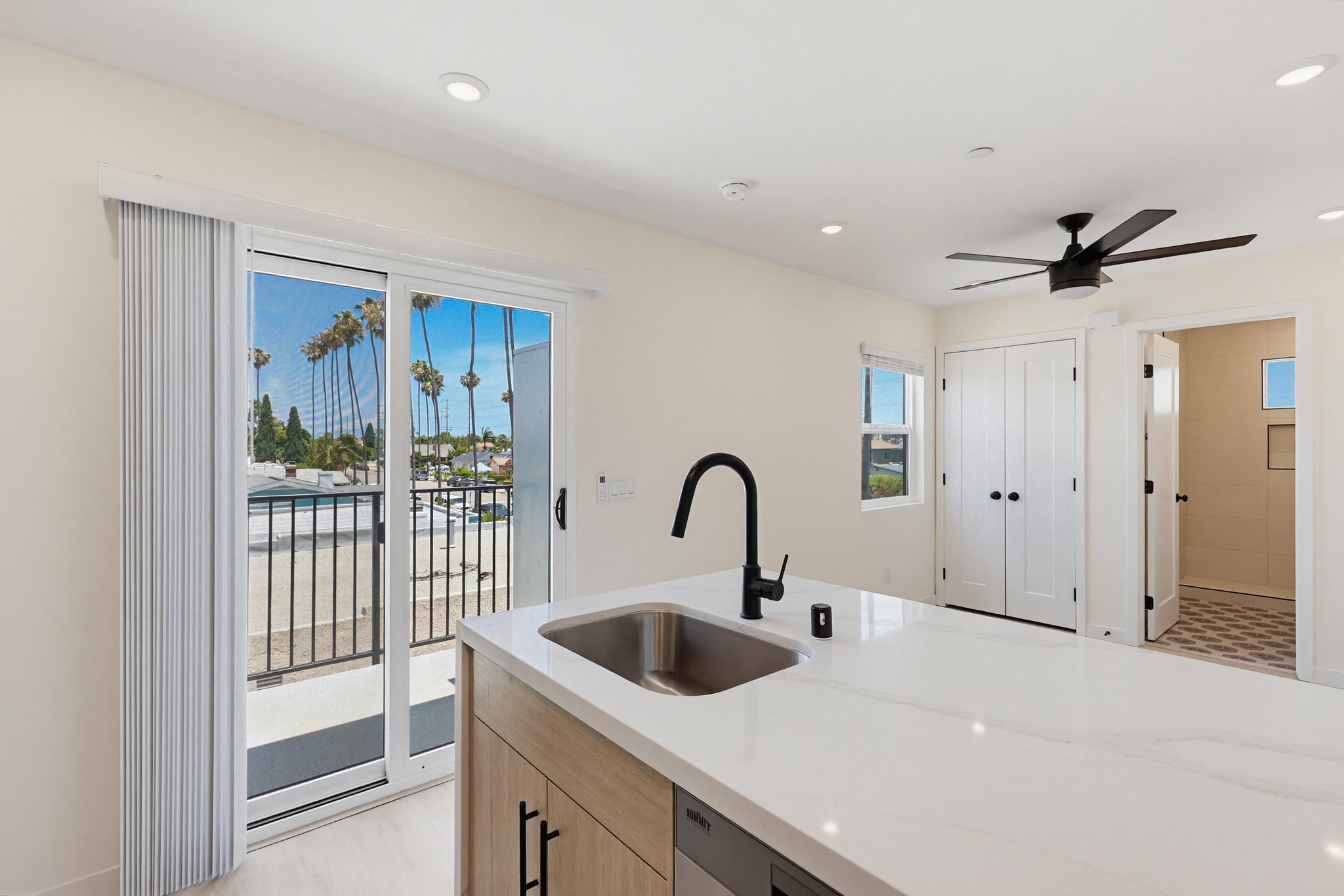 Virtual tour photo 10 of 29 for 4732 Utah St