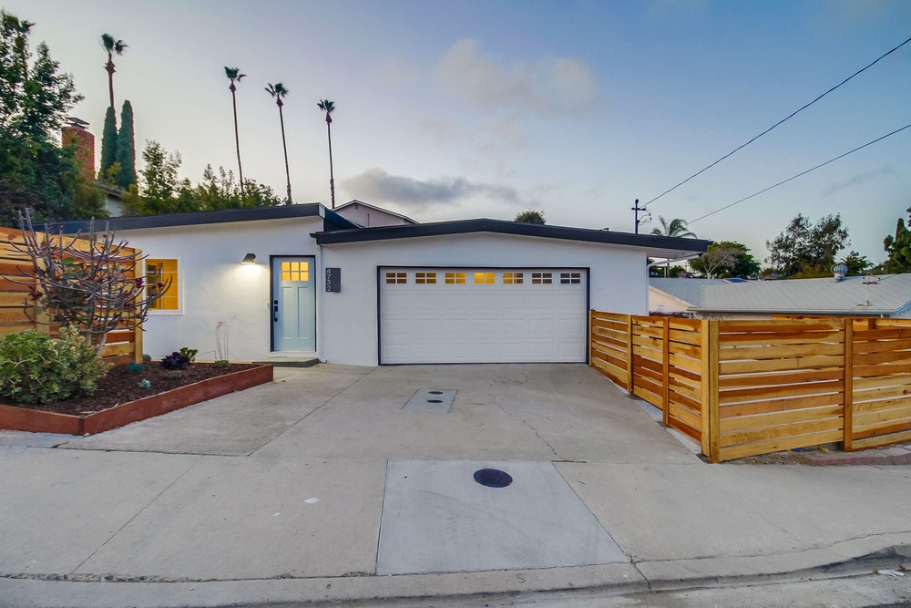 Virtual tour photo 4 of 80 for 4732 Wendell St