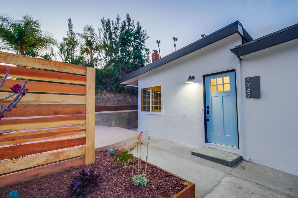 Virtual tour photo 8 of 80 for 4732 Wendell St