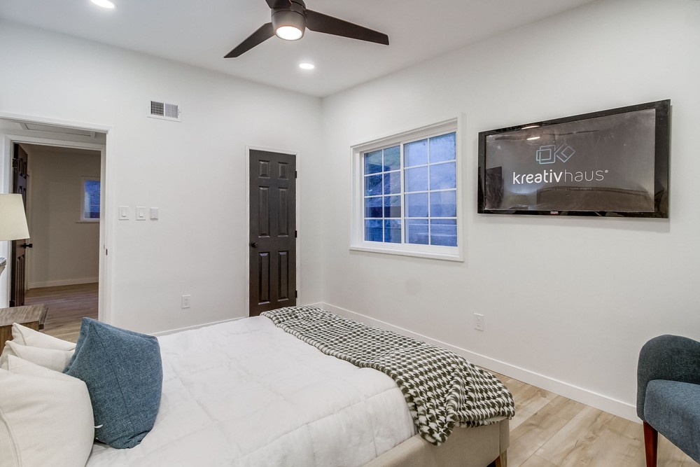 Virtual tour photo 53 of 80 for 4732 Wendell St