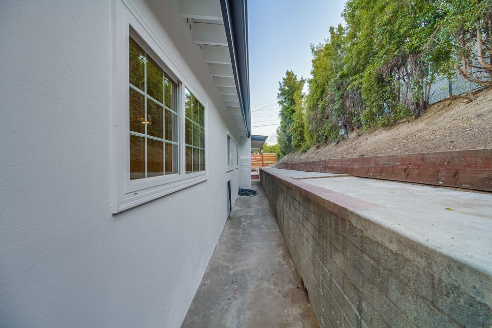 Virtual tour photo 70 of 80 for 4732 Wendell St