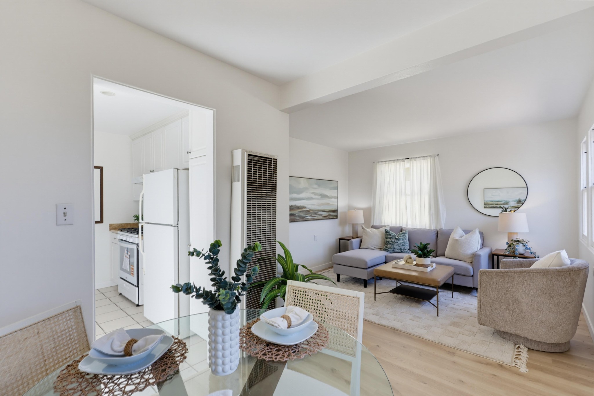 Virtual tour photo 11 of 80 for 4733-35 Orchard Ave