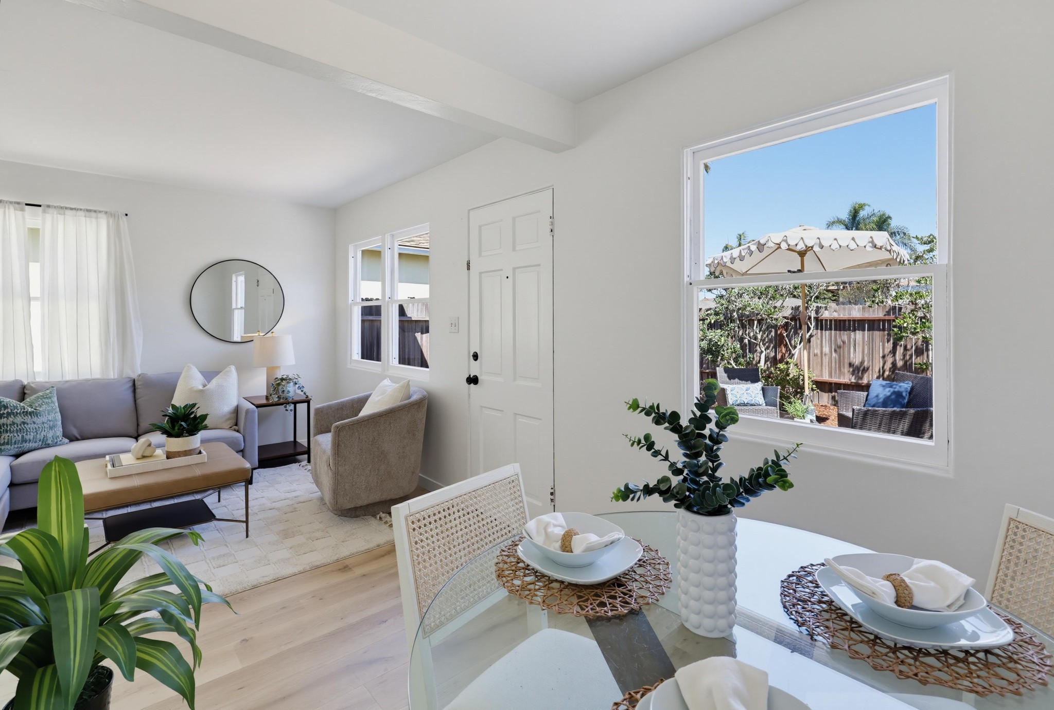 Virtual tour photo 18 of 80 for 4733-35 Orchard Ave