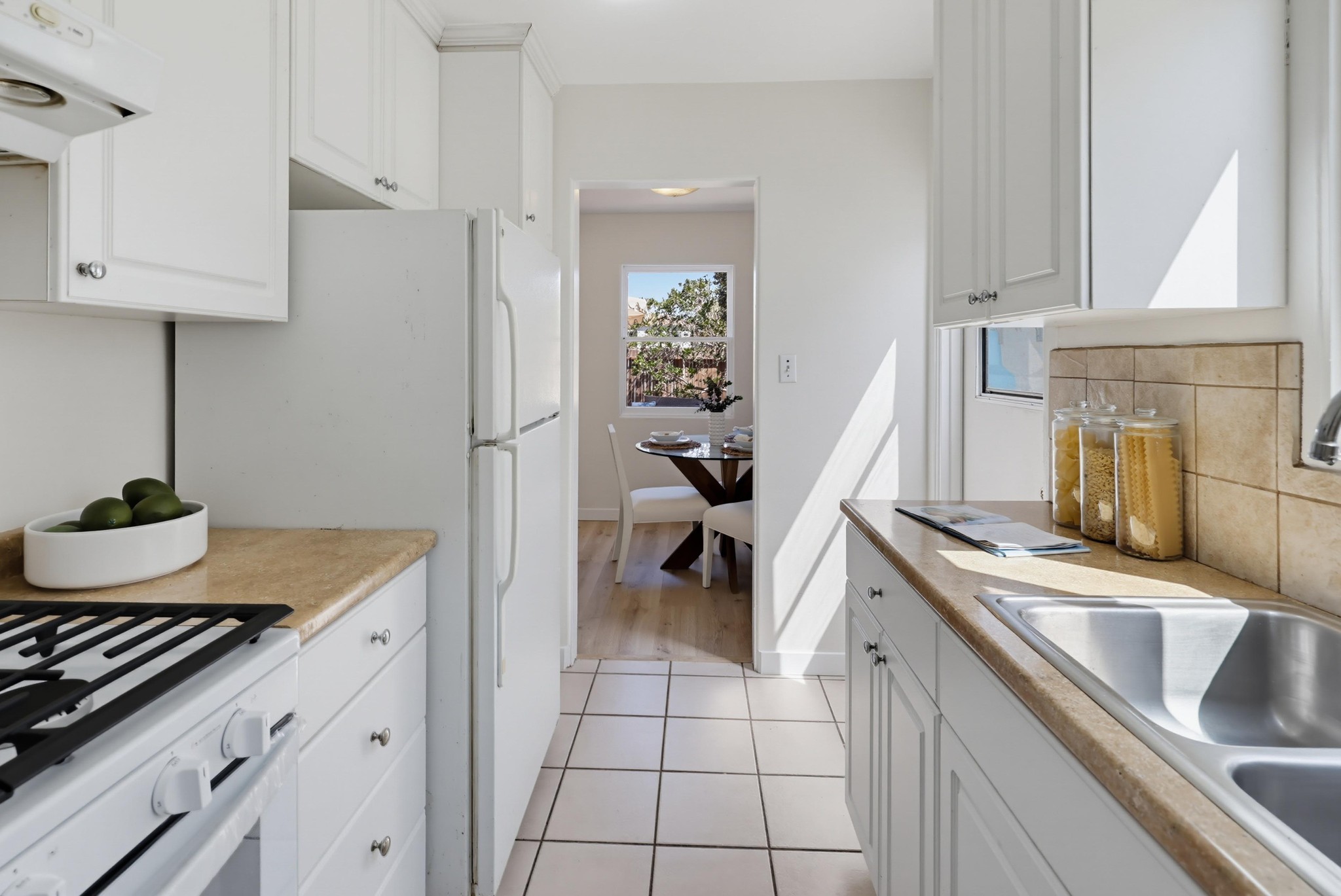 Virtual tour photo 23 of 80 for 4733-35 Orchard Ave