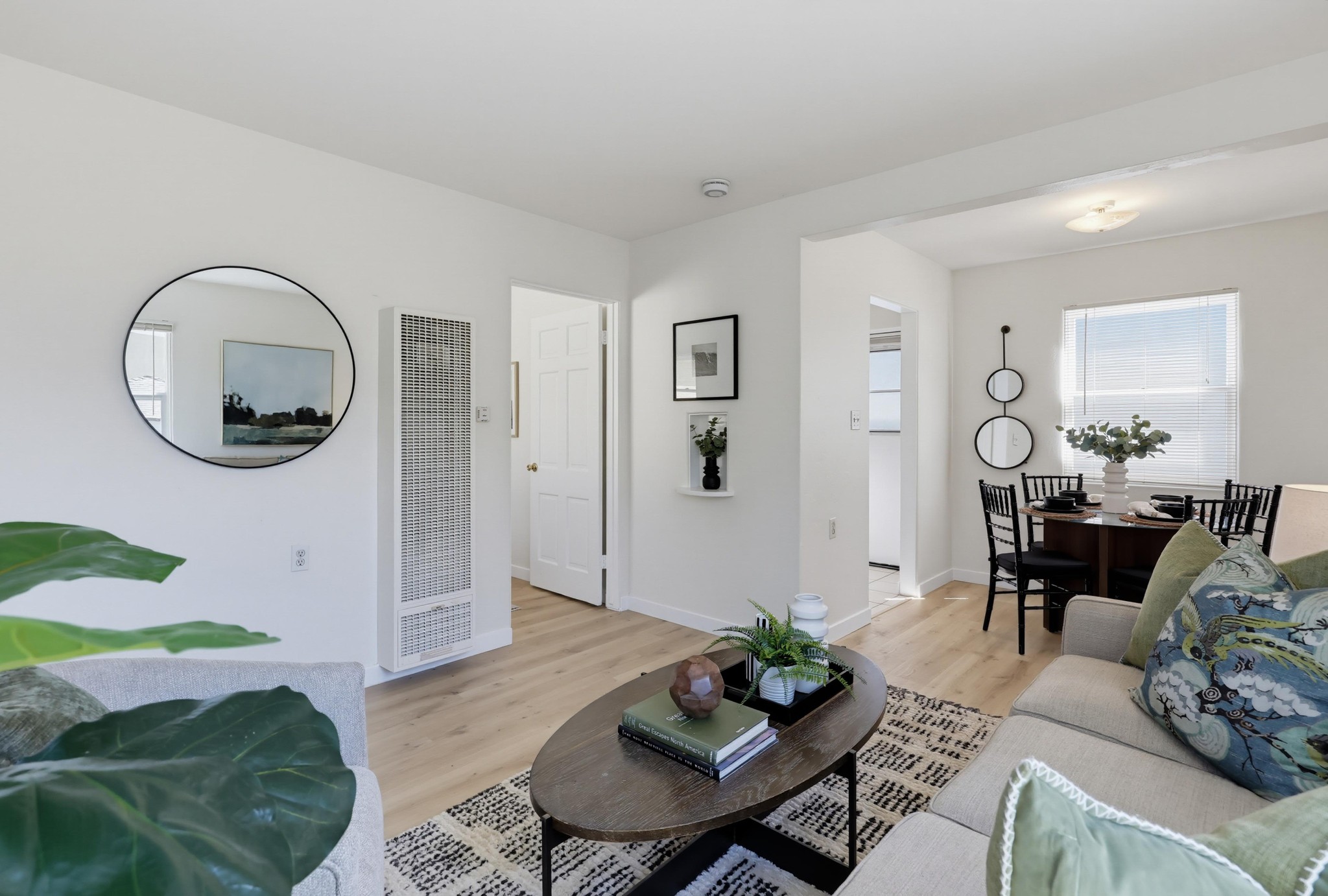 Virtual tour photo 37 of 80 for 4733-35 Orchard Ave