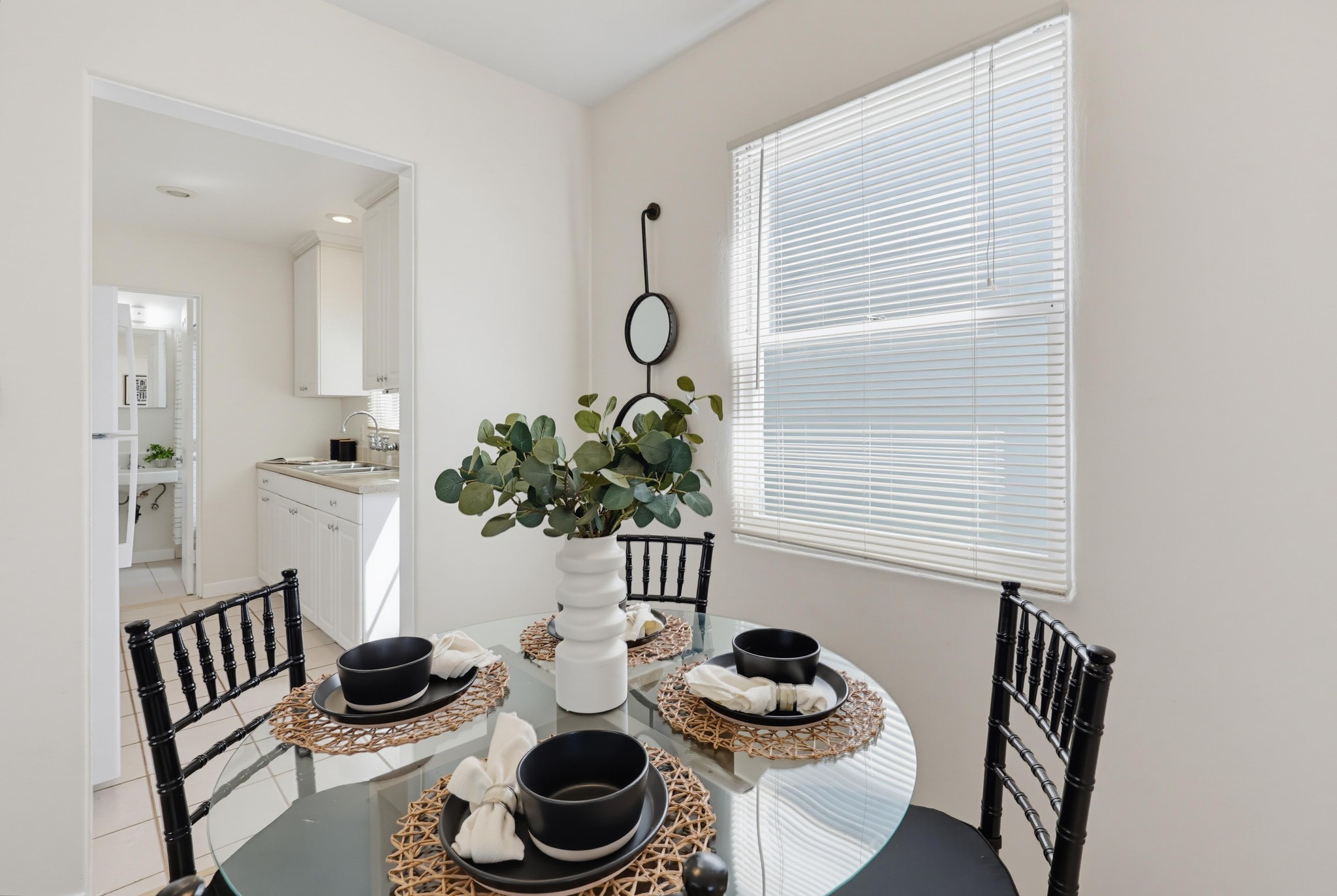 Virtual tour photo 40 of 80 for 4733-35 Orchard Ave