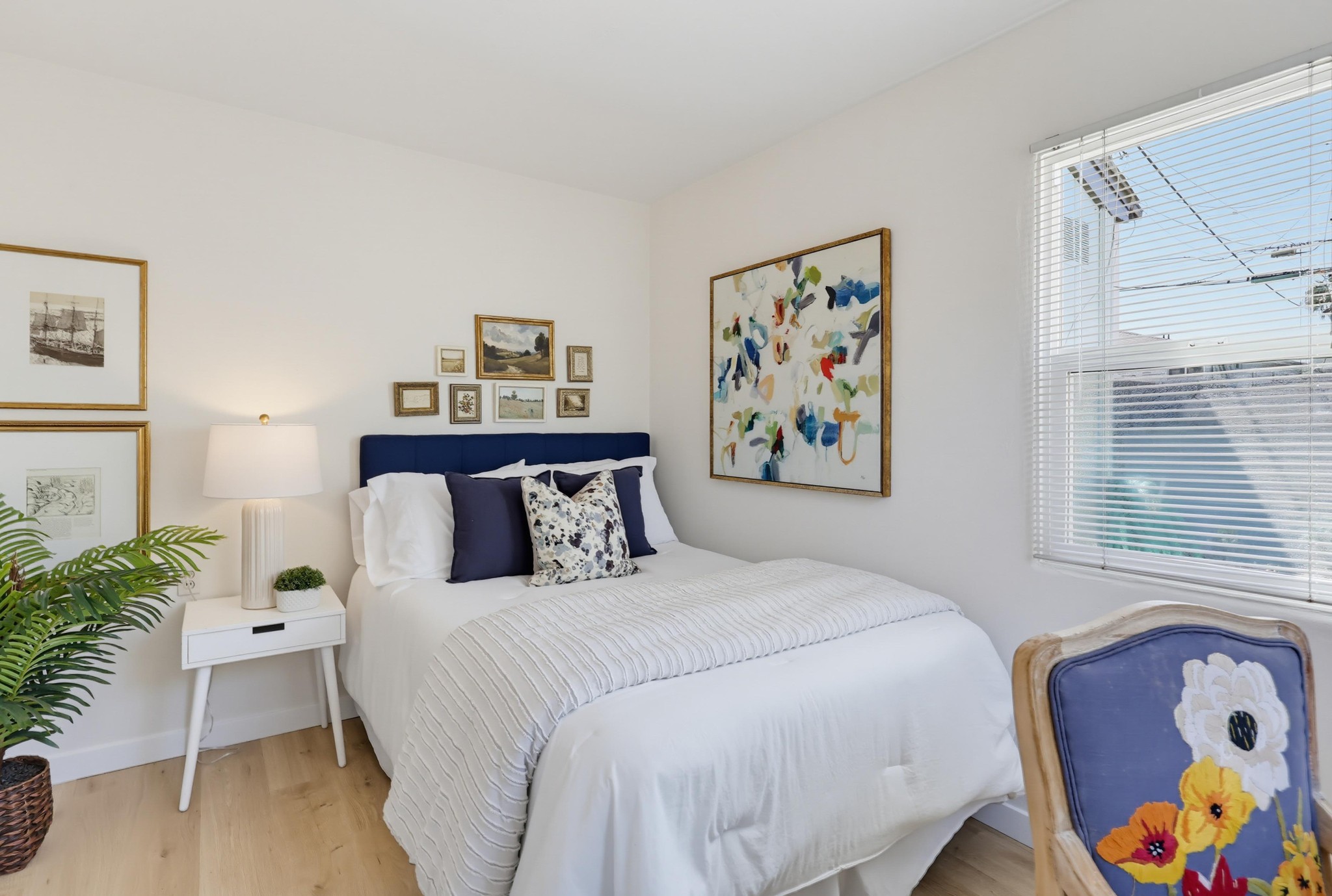 Virtual tour photo 57 of 80 for 4733-35 Orchard Ave