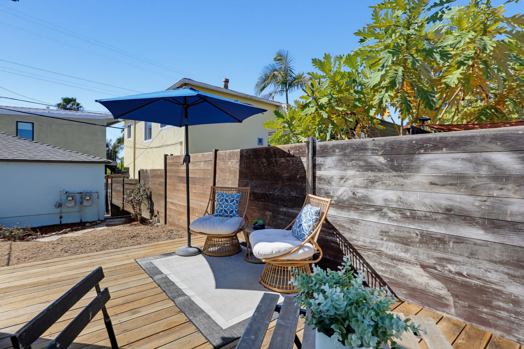 Virtual tour photo 60 of 80 for 4733-35 Orchard Ave