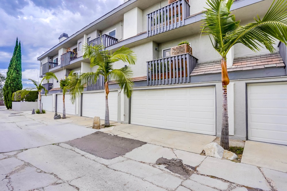 Virtual tour photo 30 of 29 for 4733 W Mountain View Dr UNIT 5