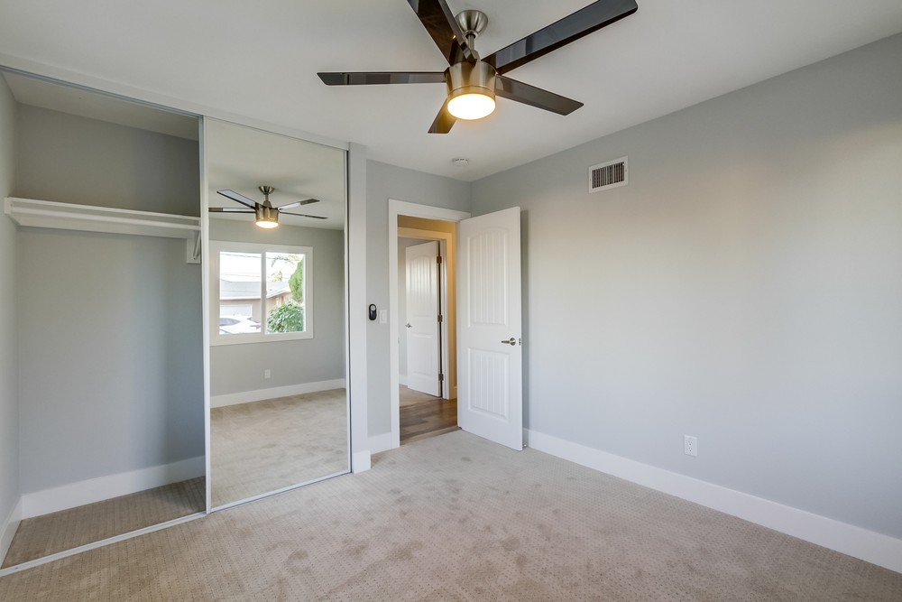 Virtual tour photo 32 of 44 for 4736 Mt St Helens Way