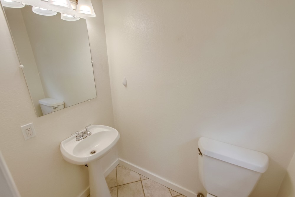 Virtual tour photo 18 of 61 for 4737 Terrace Dr