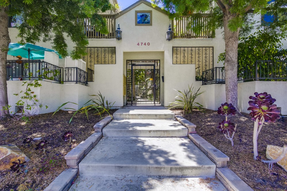 Virtual tour photo 1 of 41 for 4740 34th St