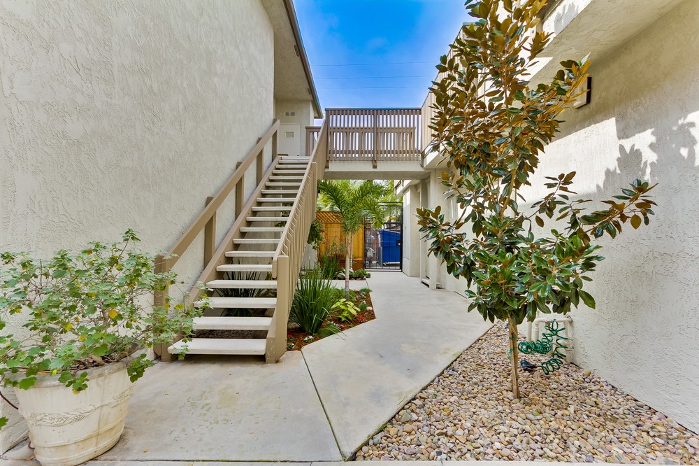 Virtual tour photo 4 of 43 for 4740 34th Street #3