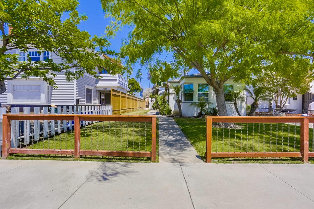 Virtual tour photo 1 of 37 for 4741 Idaho St