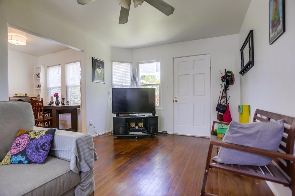 Virtual tour photo 10 of 37 for 4741 Idaho St