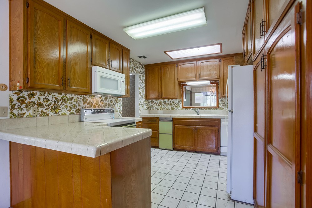 Virtual tour photo 17 of 54 for 4742 Vandever Ave