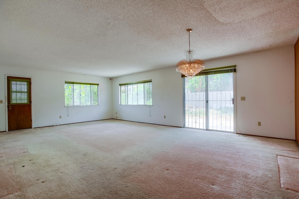 Virtual tour photo 23 of 54 for 4742 Vandever Ave