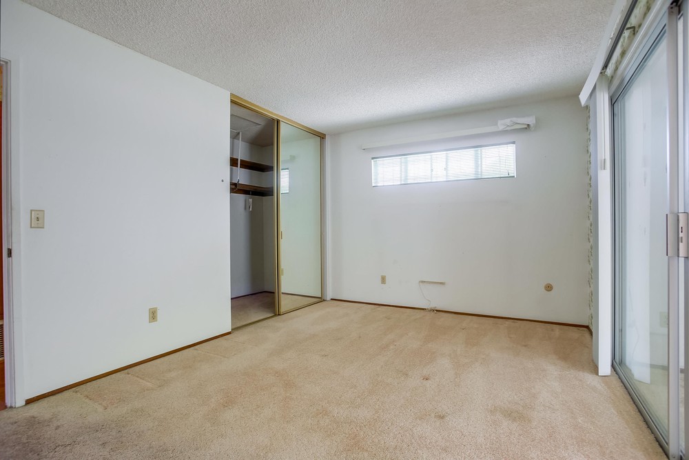 Virtual tour photo 27 of 54 for 4742 Vandever Ave