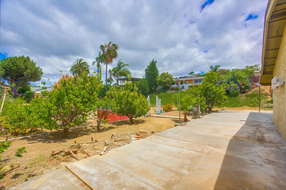 Virtual tour photo 43 of 54 for 4742 Vandever Ave