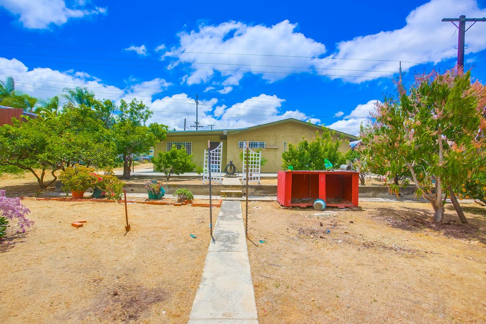 Virtual tour photo 48 of 54 for 4742 Vandever Ave