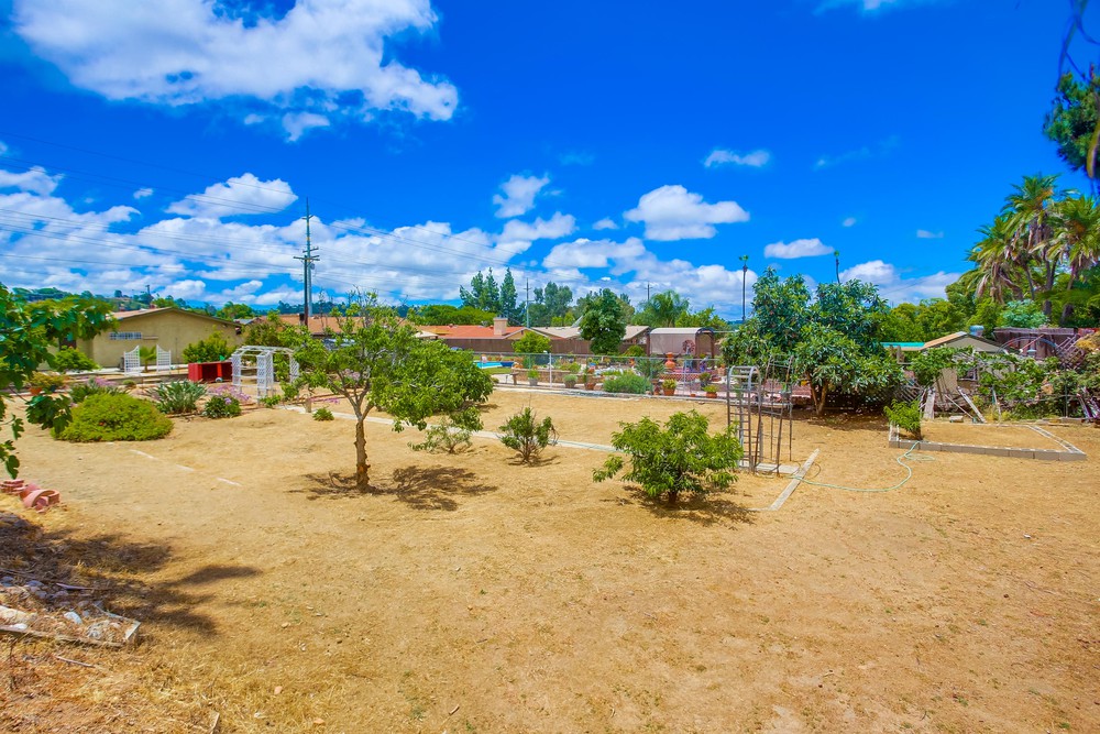 Virtual tour photo 52 of 54 for 4742 Vandever Ave