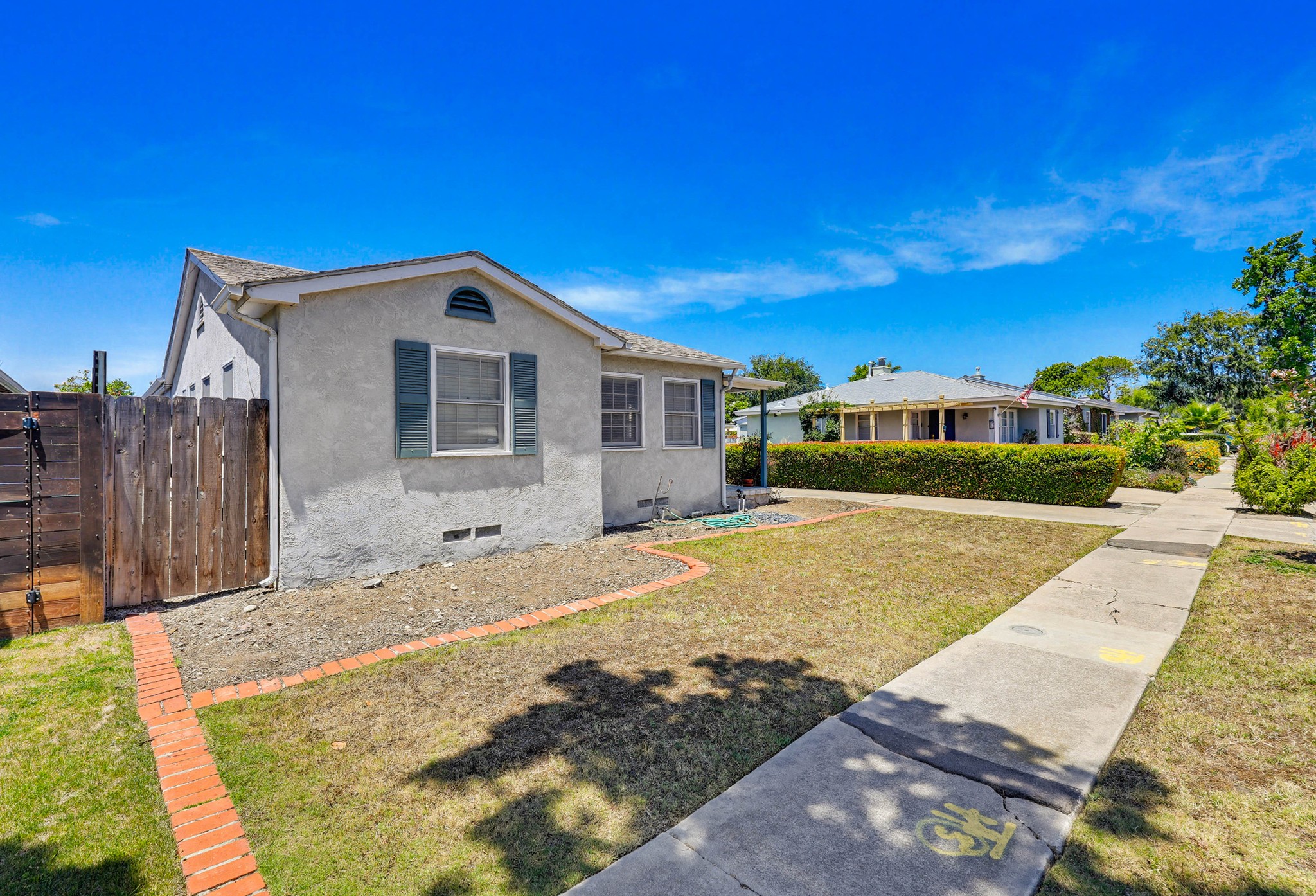 Virtual tour photo 3 of 56 for 4744 51st St