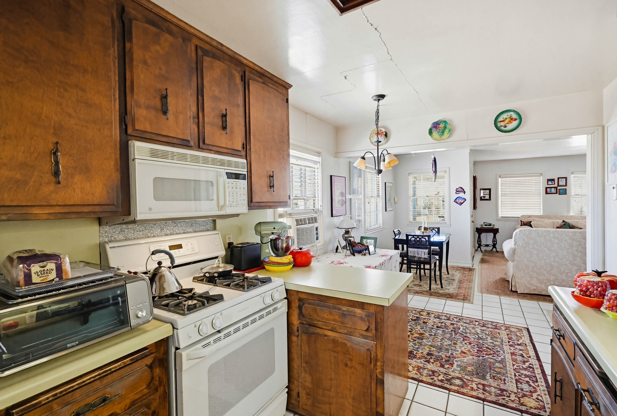 Virtual tour photo 25 of 56 for 4744 51st St