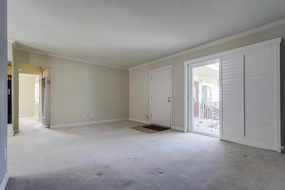 Virtual tour photo 10 of 38 for 4747 Hamilton St UNIT 14