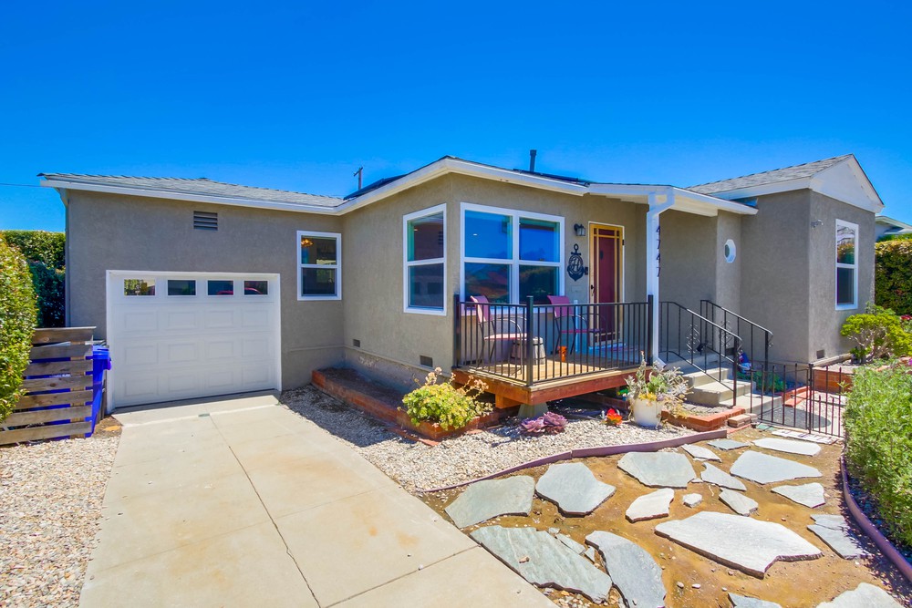 Virtual tour photo 4 of 45 for 4747 Lenore Dr