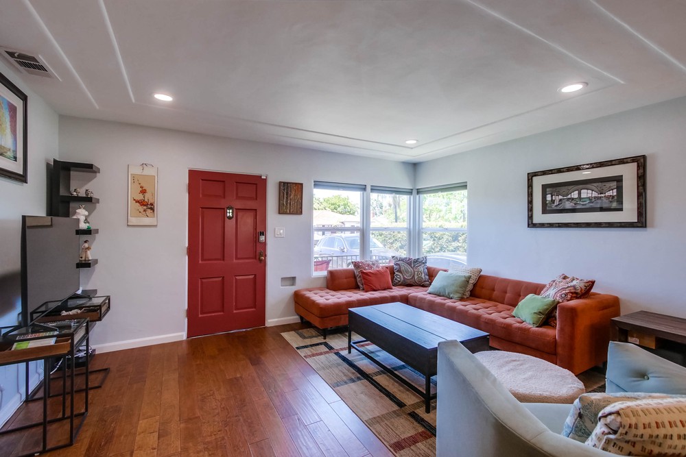 Virtual tour photo 11 of 45 for 4747 Lenore Dr