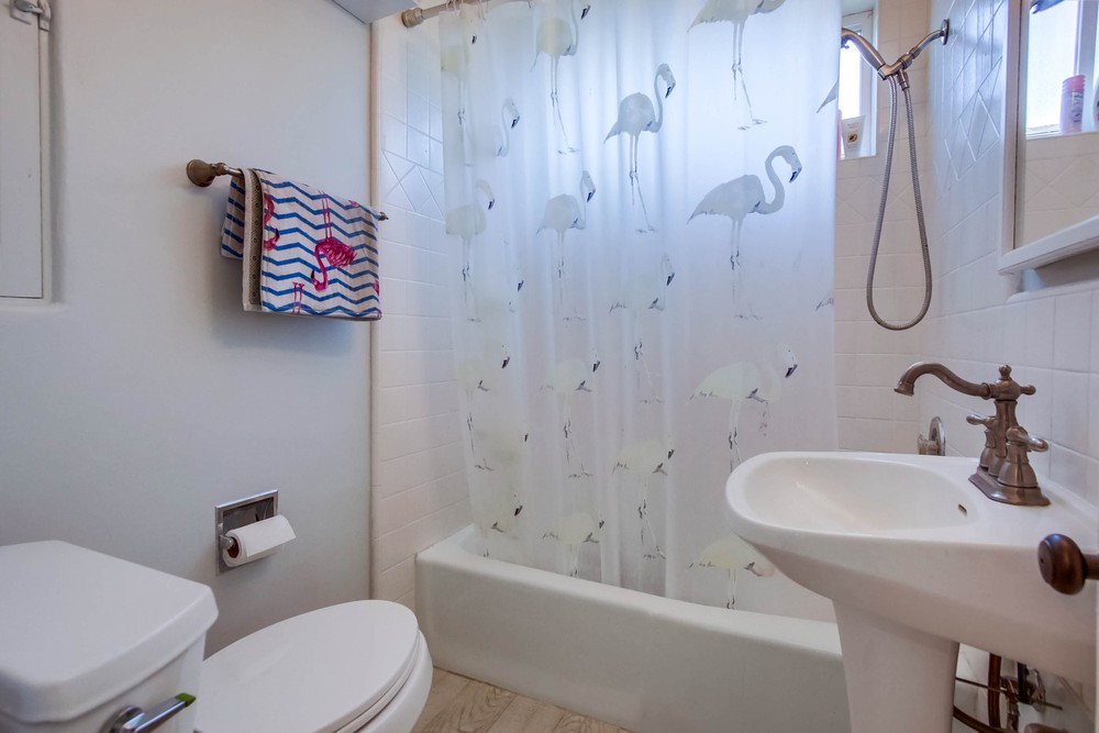 Virtual tour photo 19 of 45 for 4747 Lenore Dr