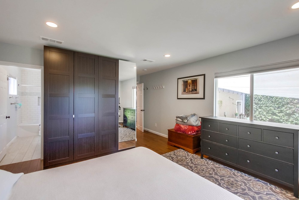 Virtual tour photo 23 of 45 for 4747 Lenore Dr