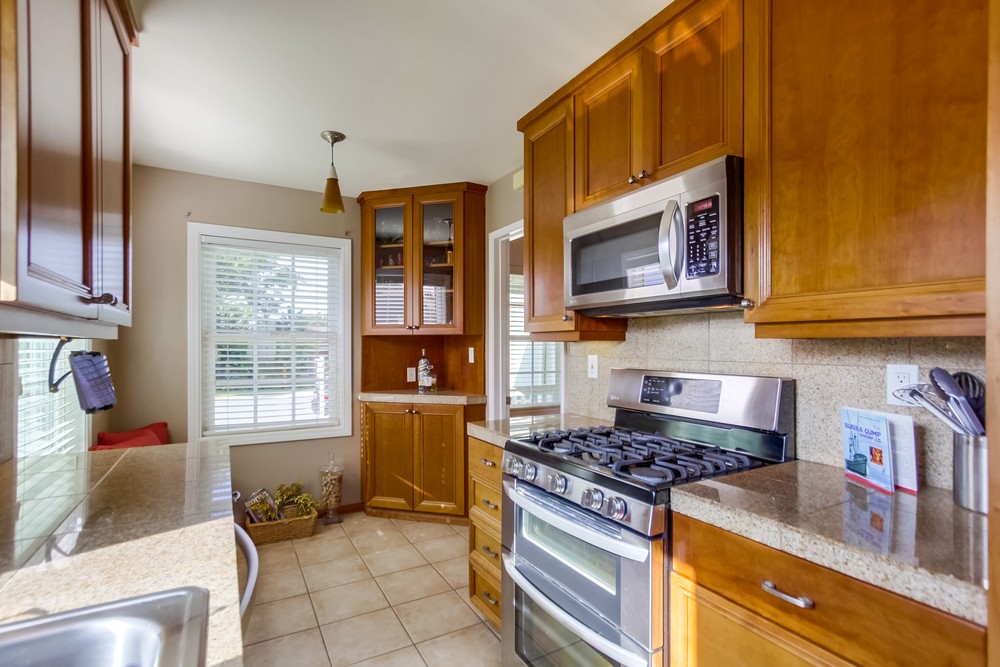 Virtual tour photo 18 of 35 for 4749 Lorraine Dr