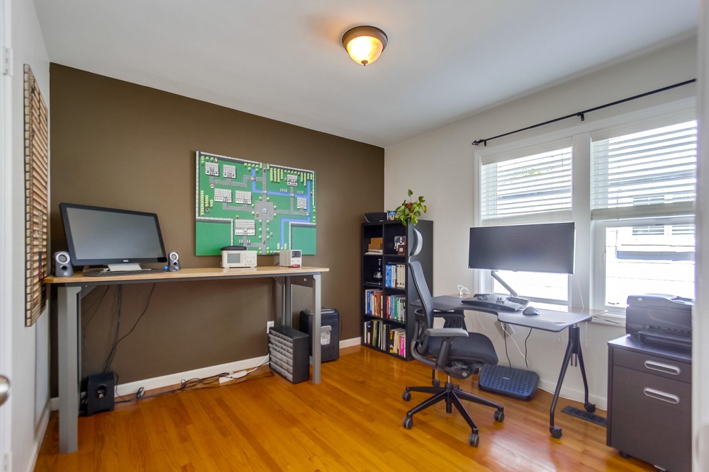 Virtual tour photo 19 of 35 for 4749 Lorraine Dr