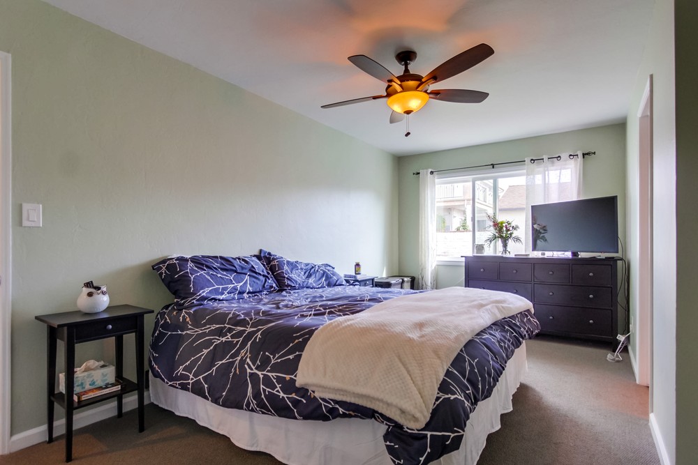 Virtual tour photo 24 of 35 for 4749 Lorraine Dr