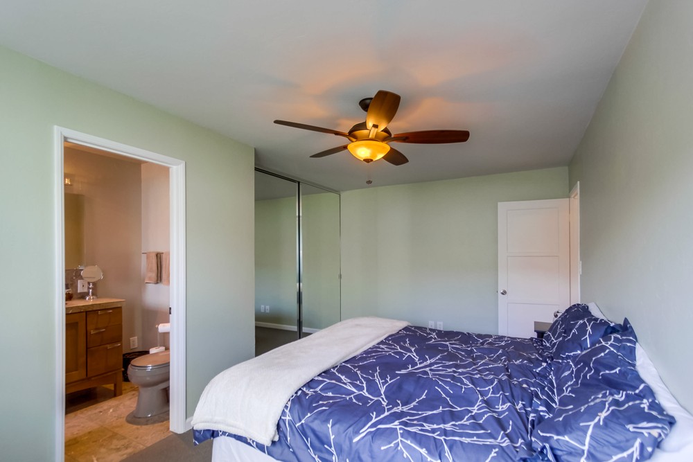 Virtual tour photo 25 of 35 for 4749 Lorraine Dr