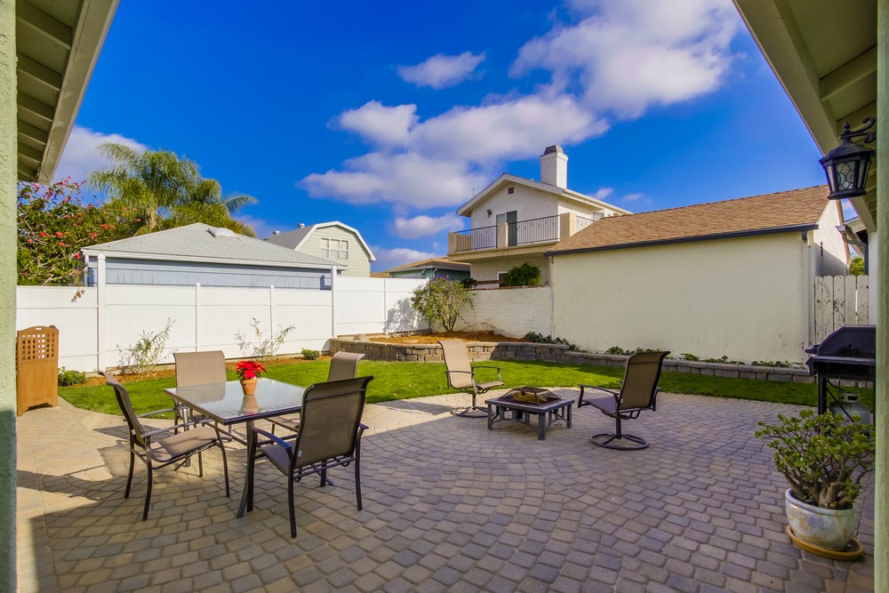 Virtual tour photo 30 of 35 for 4749 Lorraine Dr