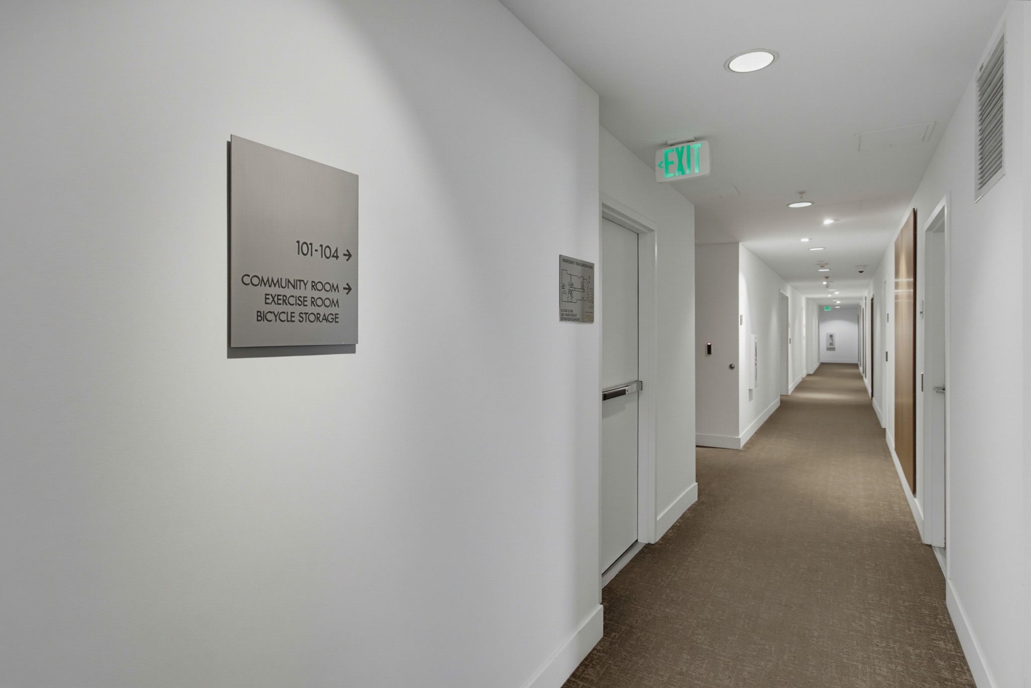 Virtual tour photo 9 of 74 for 475 Redwood St