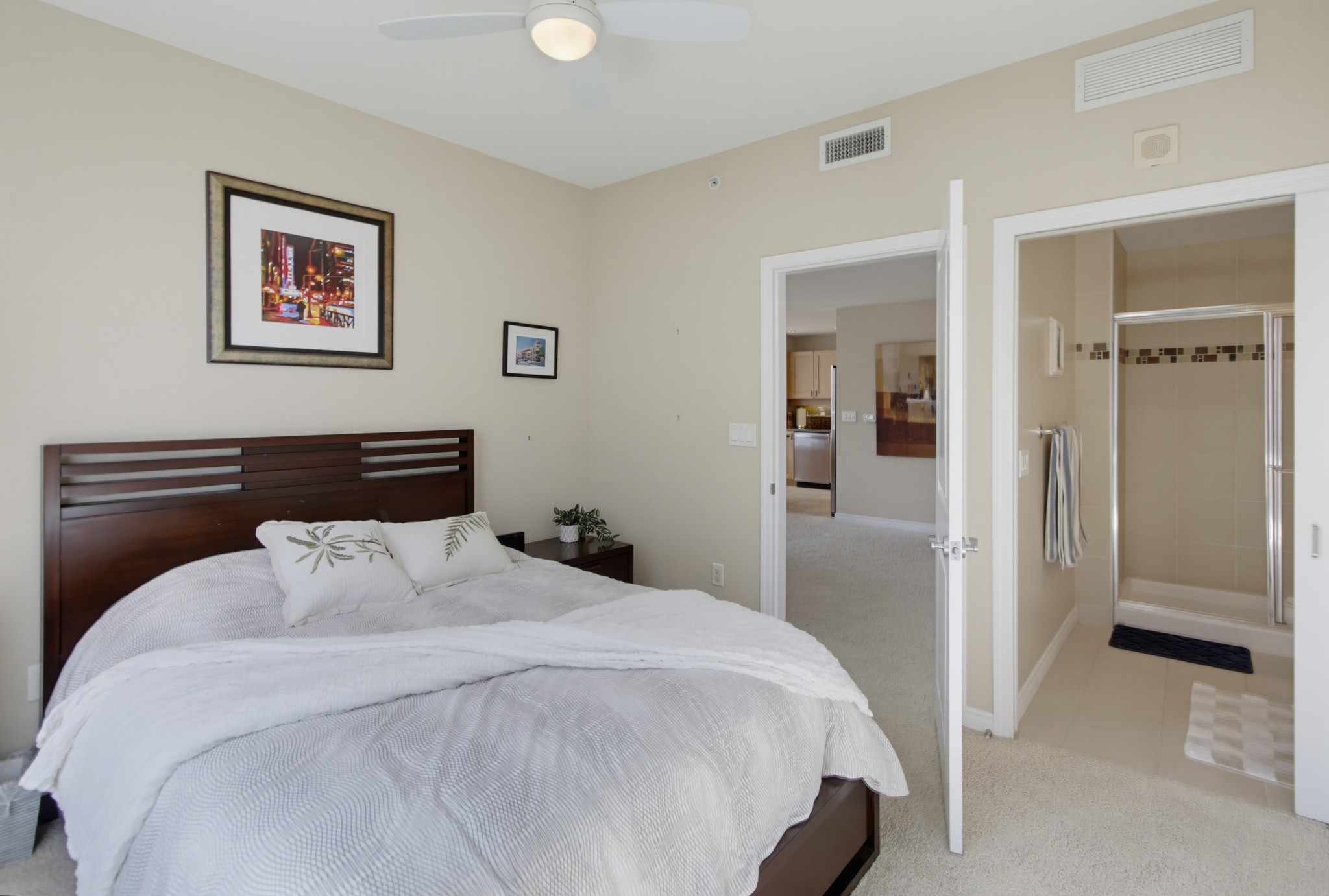 Virtual tour photo 29 of 74 for 475 Redwood St