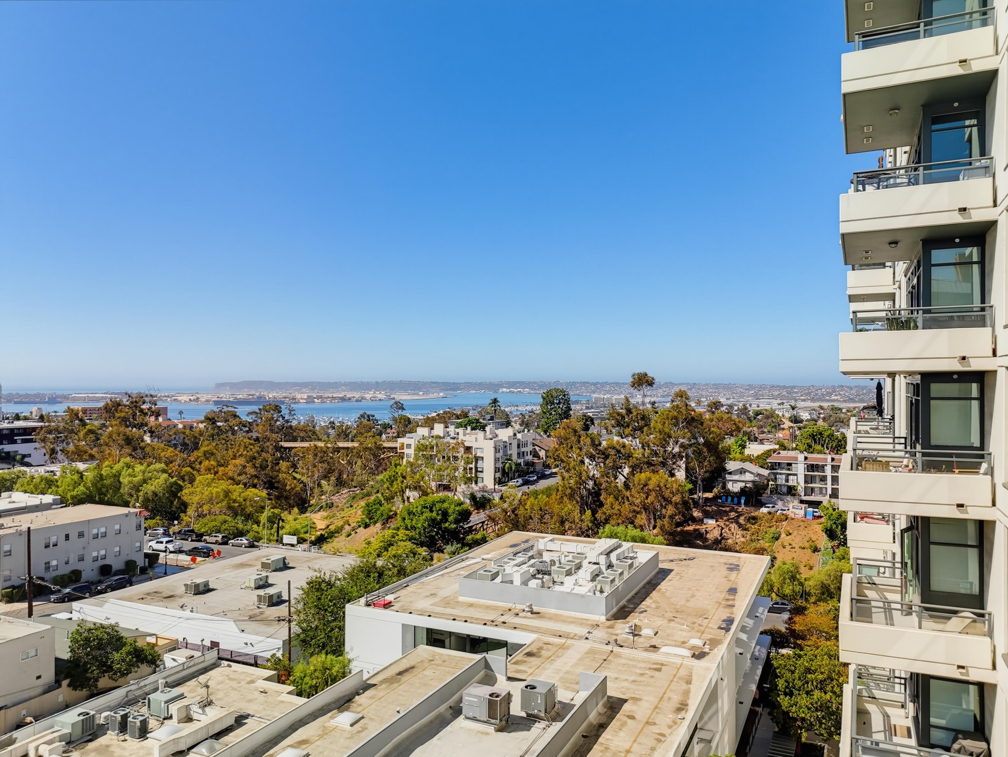 Virtual tour photo 62 of 74 for 475 Redwood St