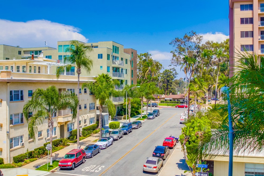 Virtual tour photo 25 of 39 for 475 Redwood St #402, San Diego, CA 92103