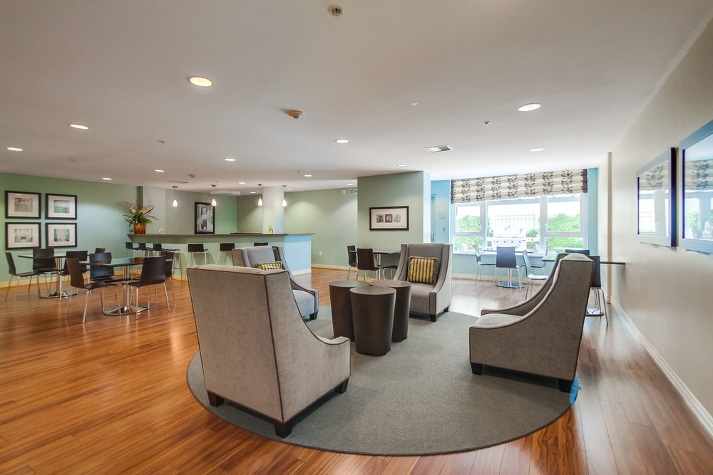 Virtual tour photo 32 of 39 for 475 Redwood St #402, San Diego, CA 92103