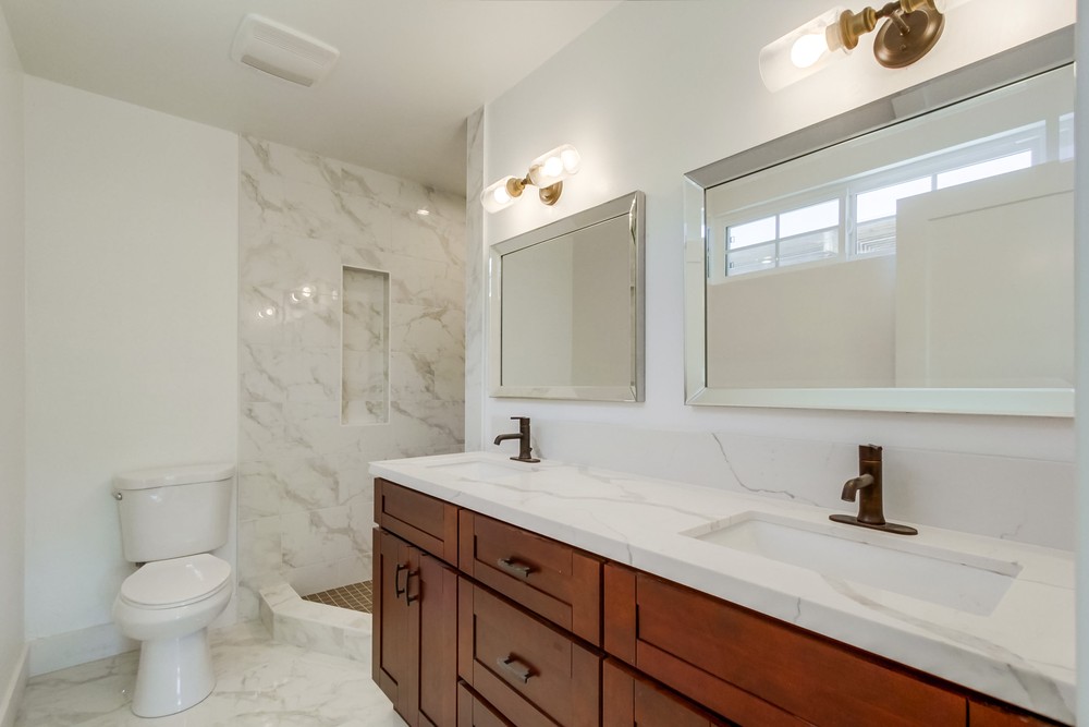 Virtual tour photo 27 of 41 for 4750 Biona Dr