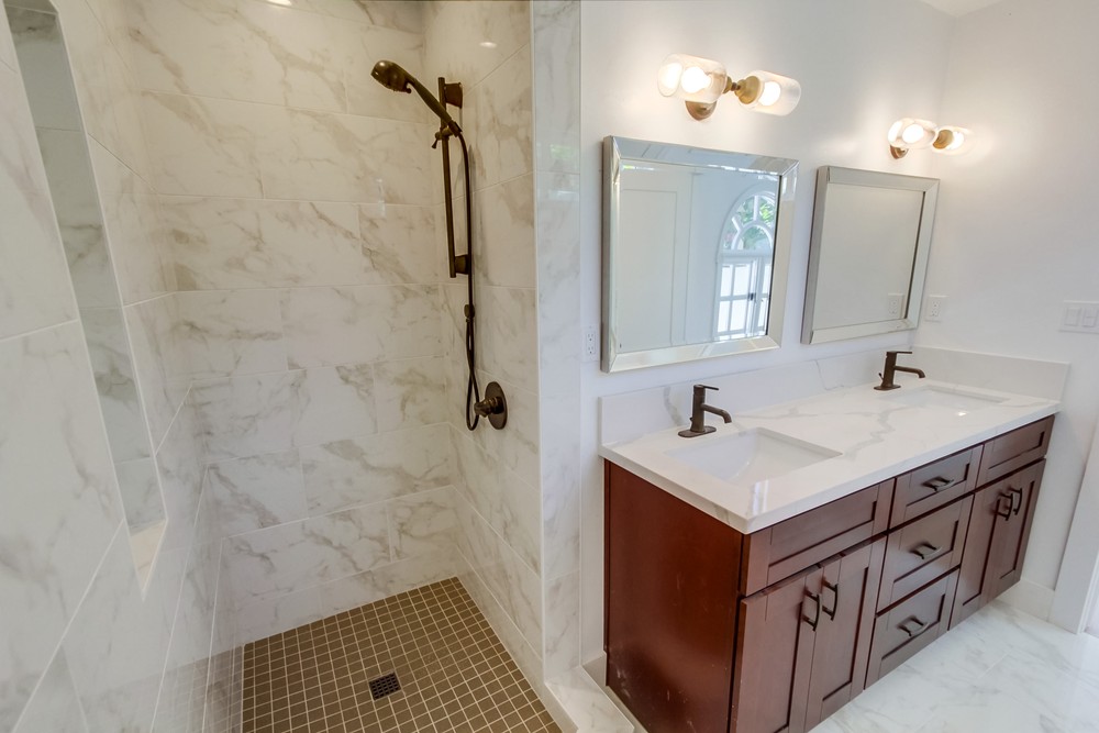 Virtual tour photo 28 of 41 for 4750 Biona Dr