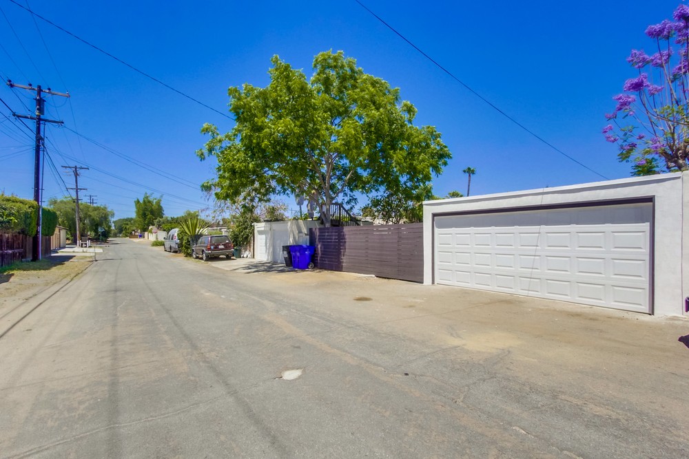 Virtual tour photo 42 of 41 for 4750 Biona Dr