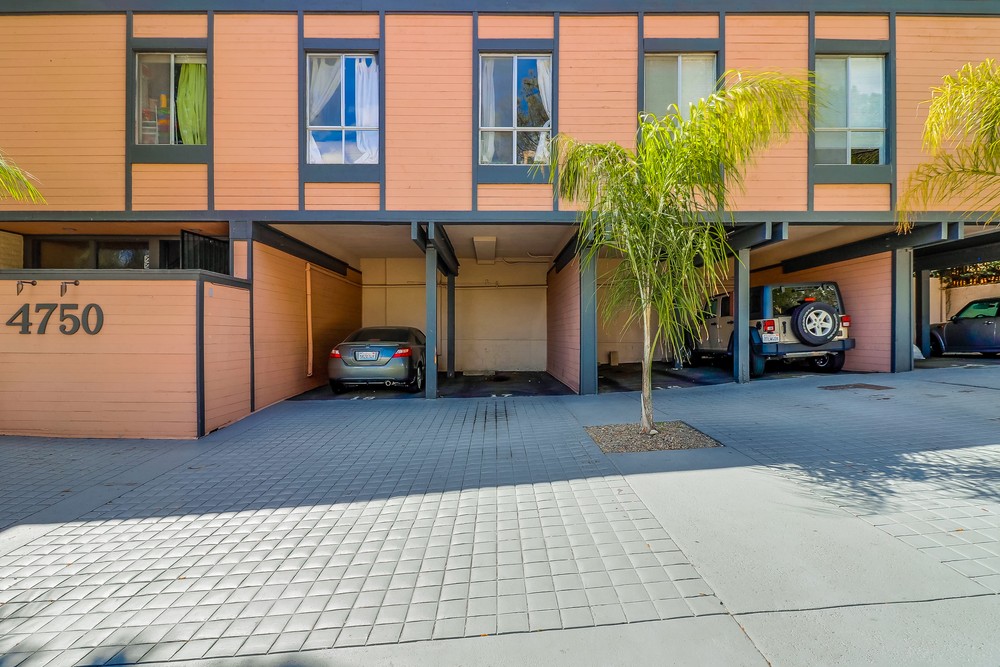 Virtual tour photo 35 of 34 for 4750 Noyes St #103