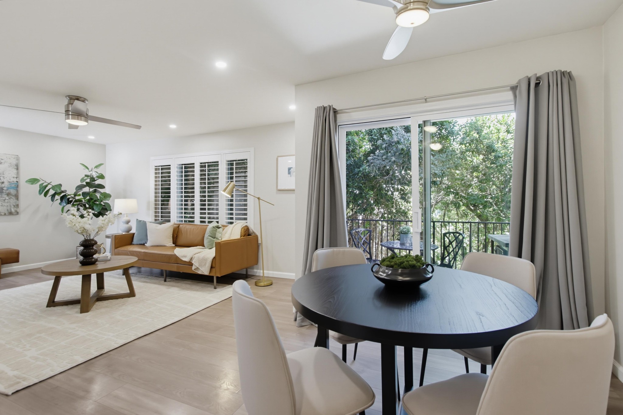Virtual tour photo 17 of 81 for 4750 Noyes St Apt 218
