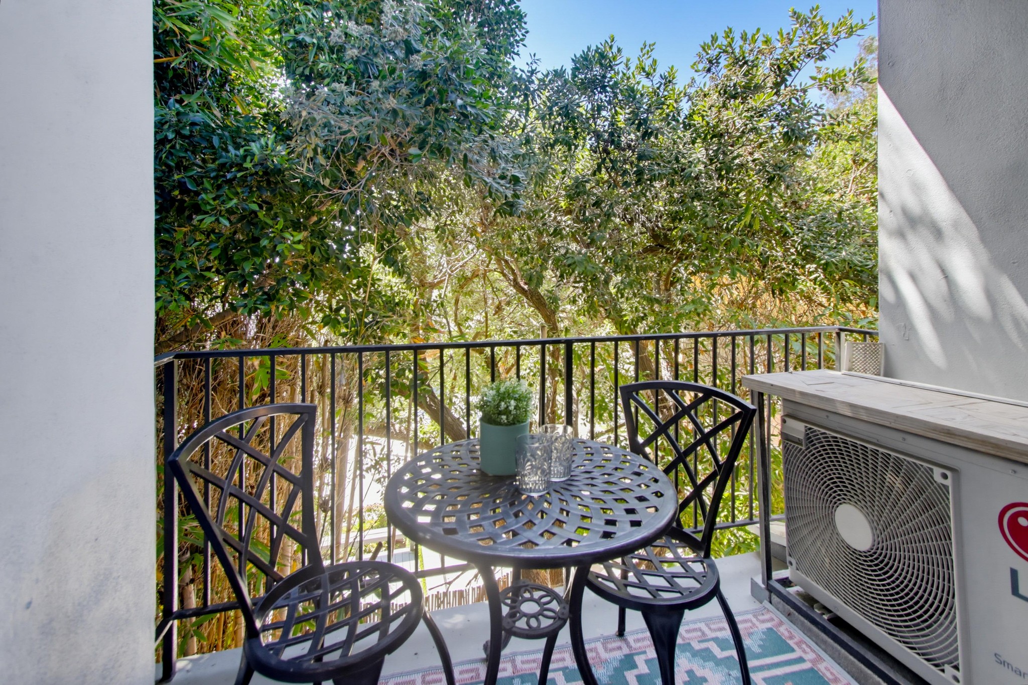 Virtual tour photo 34 of 81 for 4750 Noyes St Apt 218