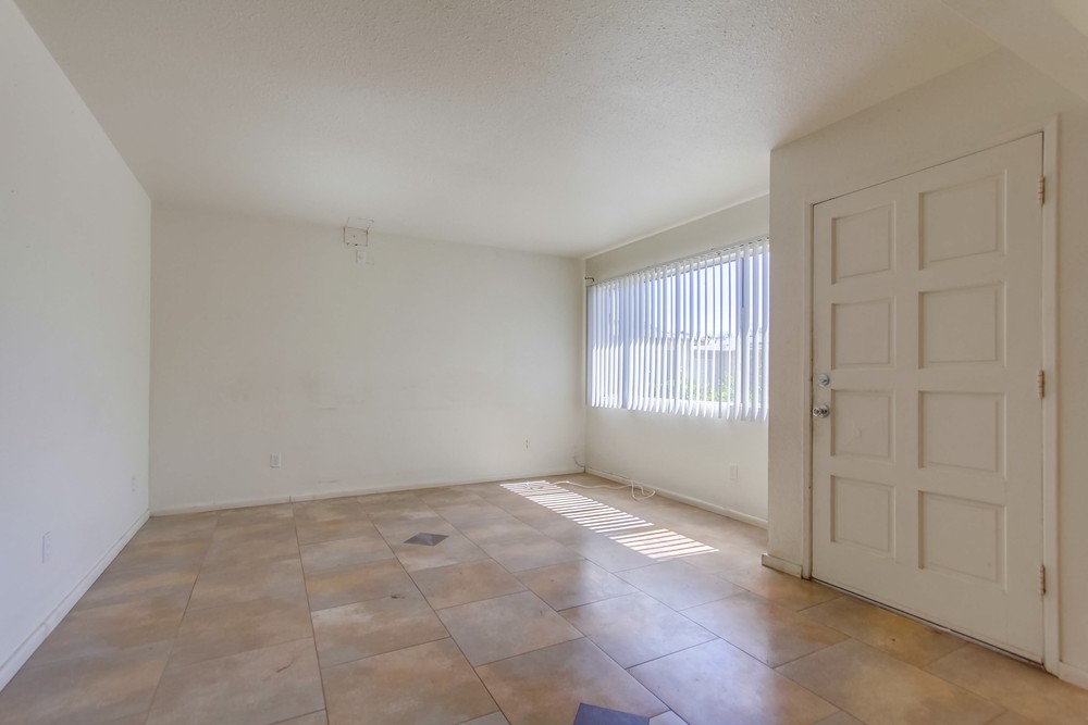 Virtual tour photo 7 of 48 for 4751 67th St