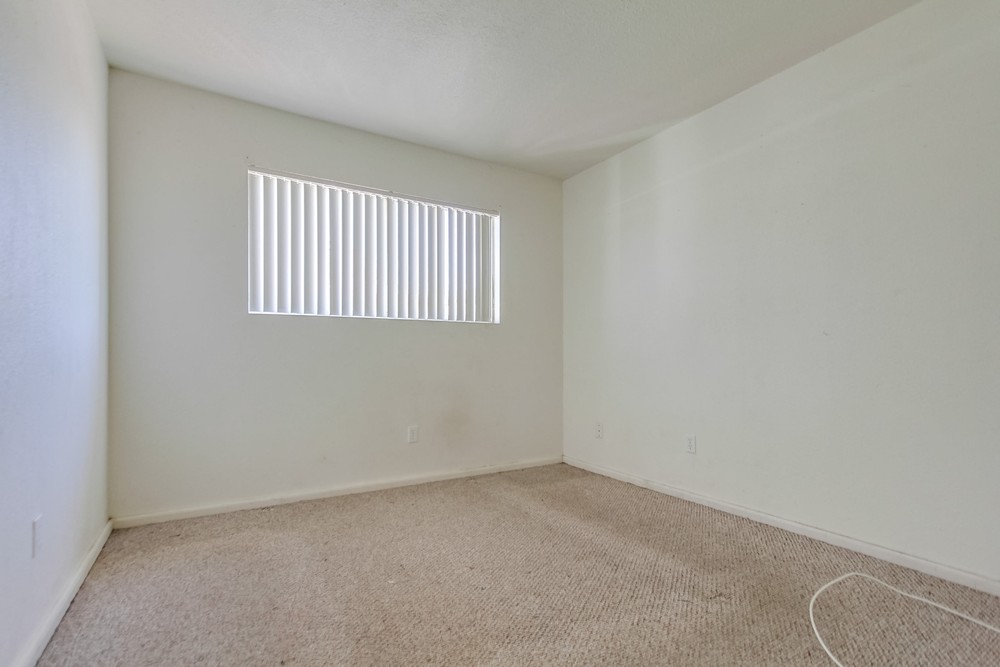 Virtual tour photo 24 of 48 for 4751 67th St